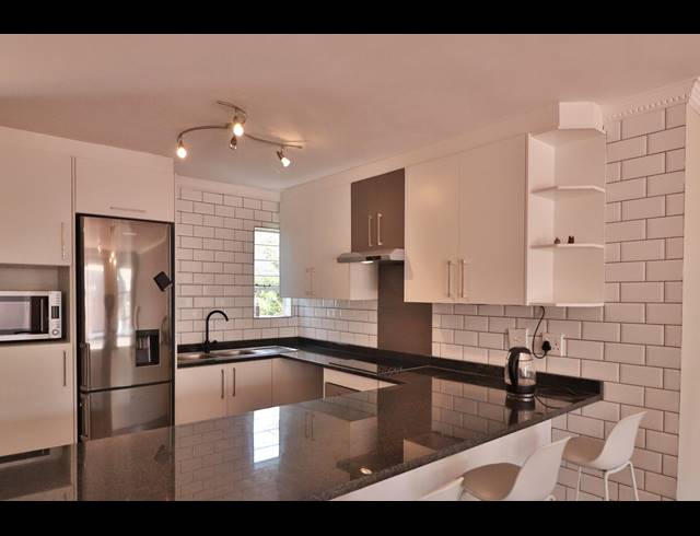 3 BEDROOM APARTMENT FOR SALE IN RIVONIA
